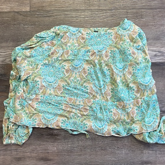 O’Neill top EUC size M - Picture 3 of 3